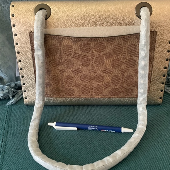 NWT COACH Bag - Picture 2 of 6